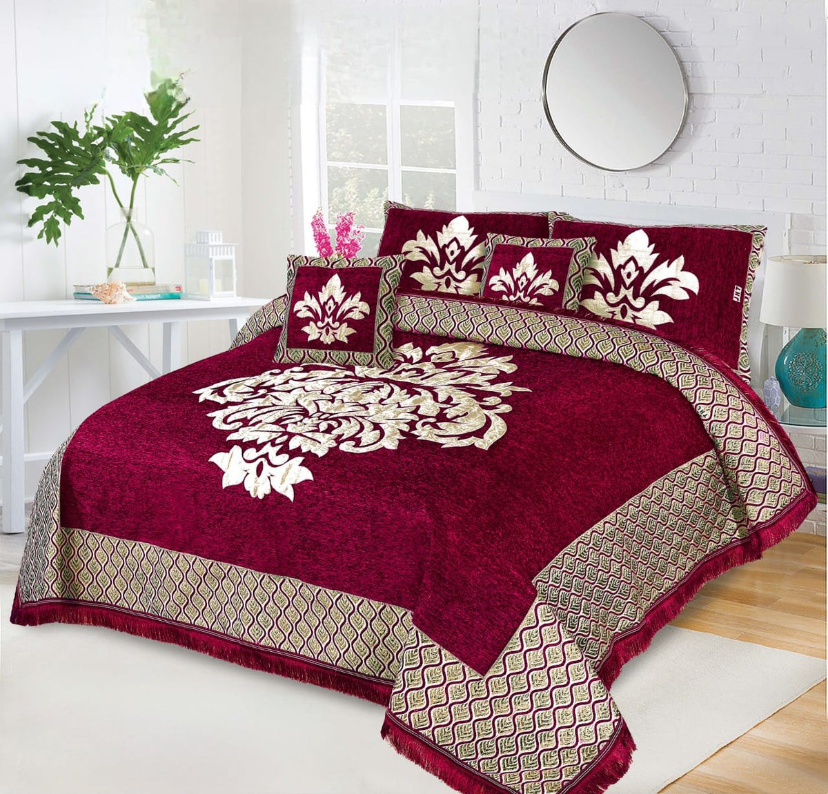 Red taj- 5 pcs Bedsheet Set